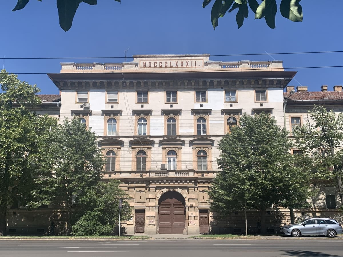 A CS. ÉS KIR. SZEGEDI 46-OS GYALOGEZRED VOLT LAKTANYÁJA